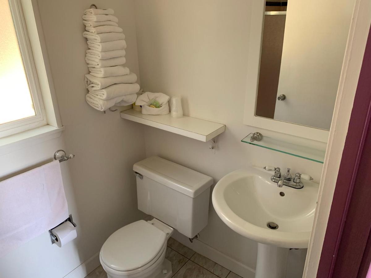 Sugarloaf Mountain Motel Вирджиния Сити Екстериор снимка
