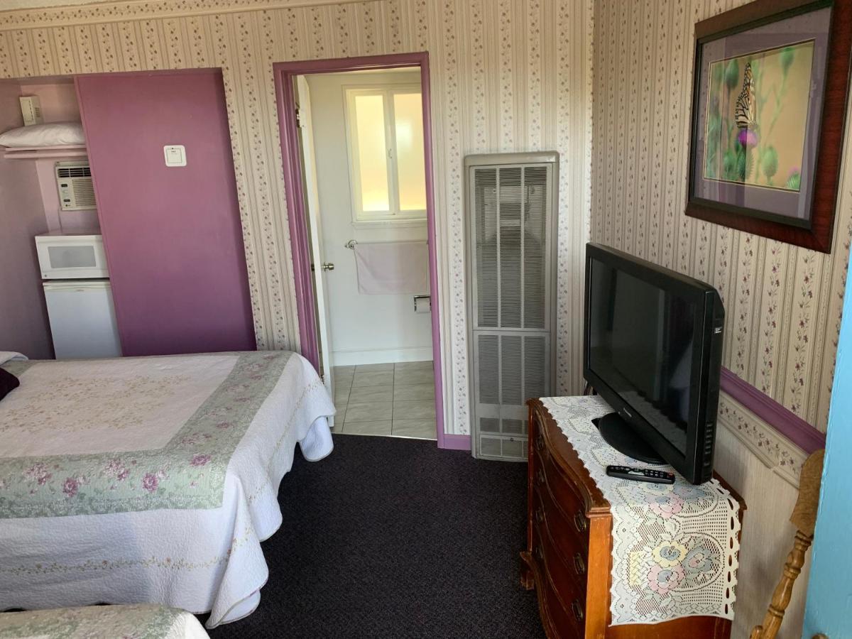 Sugarloaf Mountain Motel Вирджиния Сити Екстериор снимка