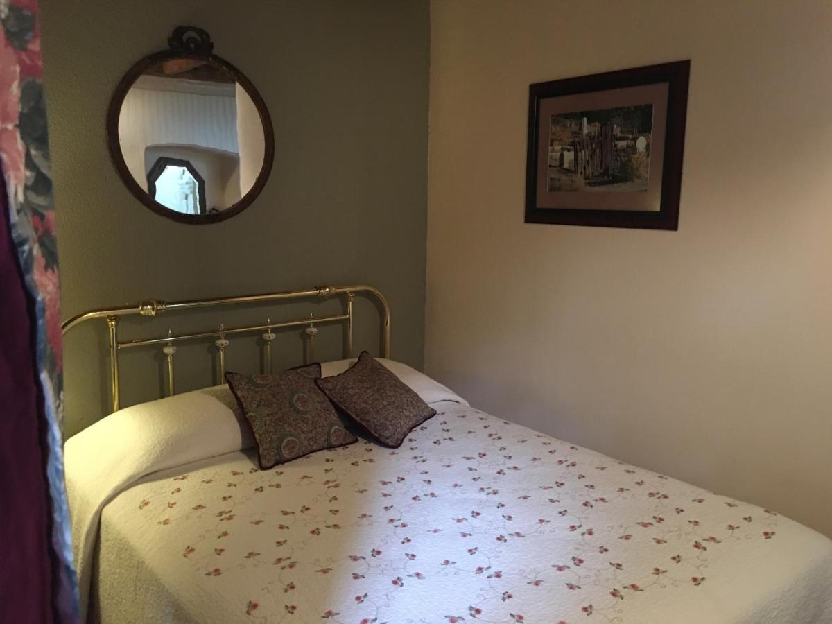 Sugarloaf Mountain Motel Вирджиния Сити Екстериор снимка