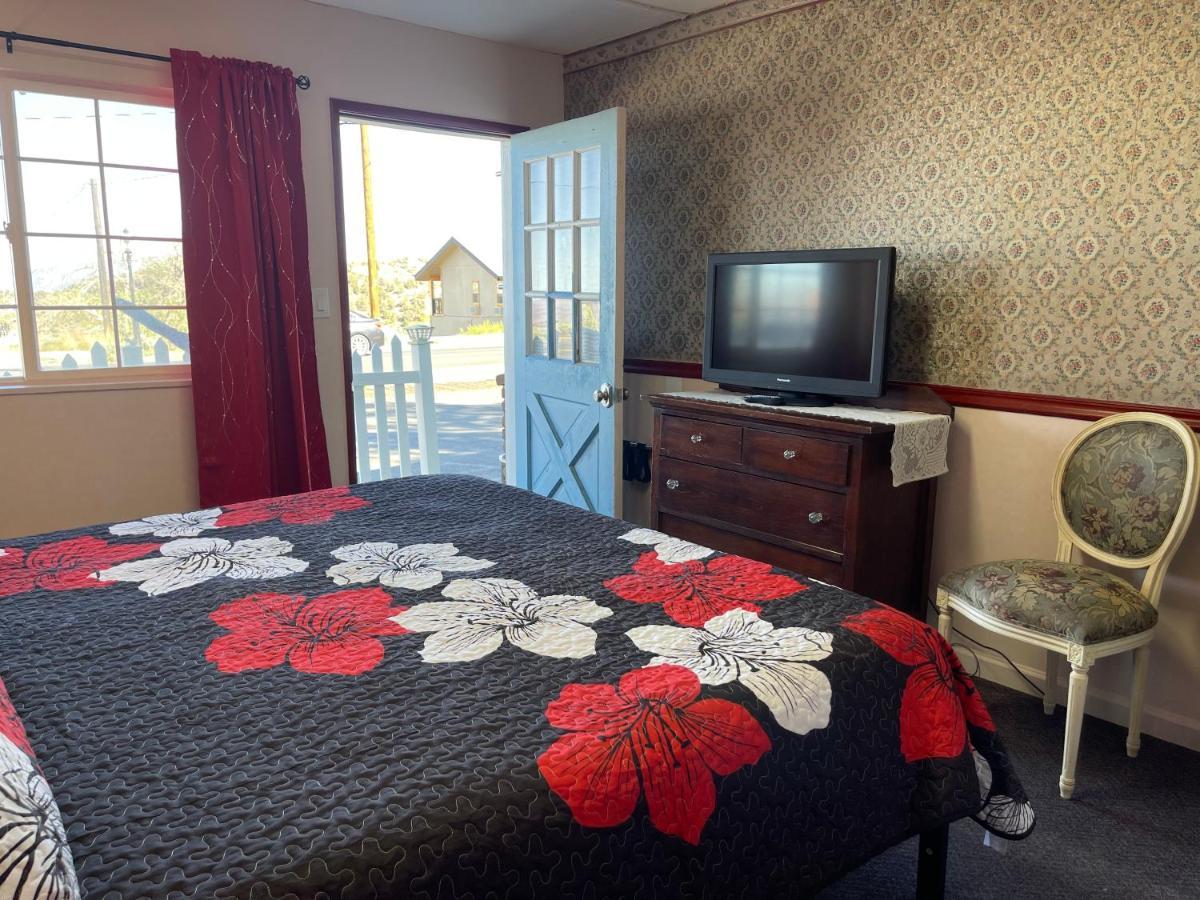 Sugarloaf Mountain Motel Вирджиния Сити Екстериор снимка